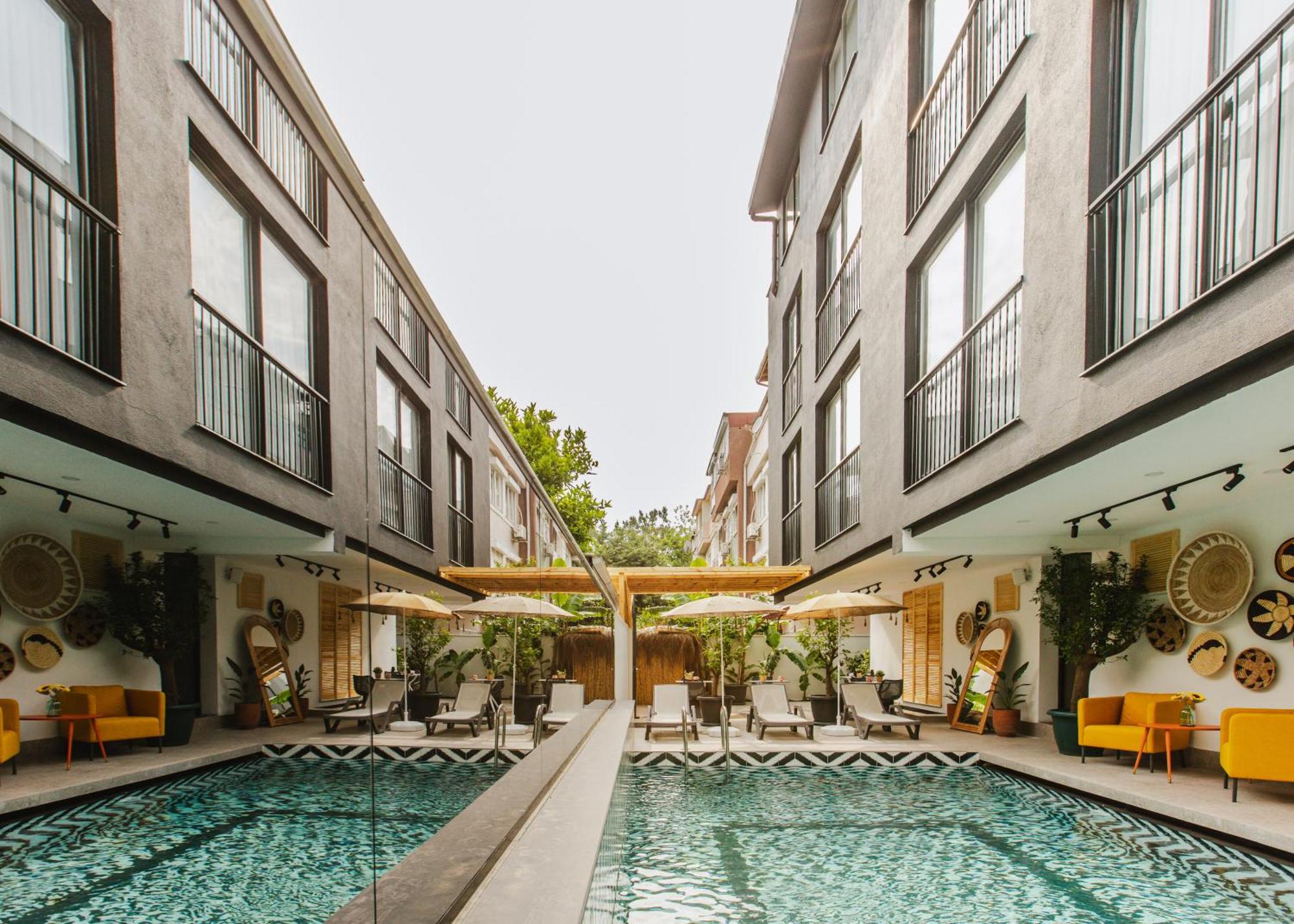 Hotel Ella